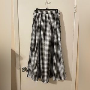 Never Worn High Waisted Plaid Skirt With Pockets